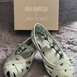 BRAND NEW Mini Melissa + Jason Wu Green 10
